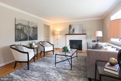 301 Kent St, Falls Church, VA 22046 - photo 3