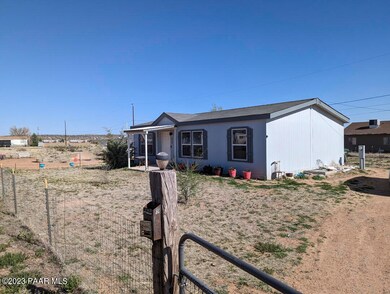 437 W Baja Rd, Paulden, AZ 86334 - photo 3