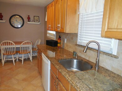 119 Levit Ave, Staten Island, NY 10314 - photo 7