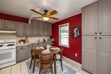 3536 50th St, Des Moines, IA 50310 - photo 6