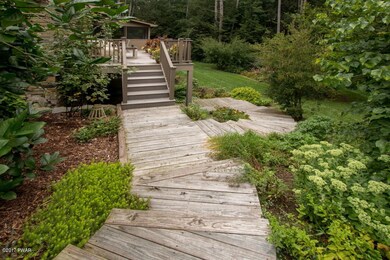 115 Millcreek Ct, Milford, PA 18337 - photo 5