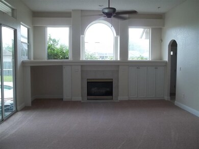 2116 Juno Cir, Pensacola, FL 32526 - photo 3