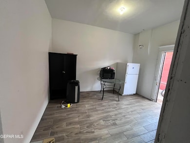 1309 E Yandell Dr unit C, El Paso, TX 79902 - photo 6