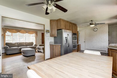 5814 Oklahoma Rd, Sykesville, MD 21784 - photo 7