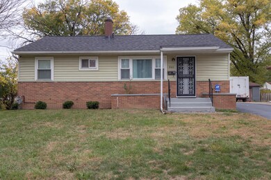849 Rosemore Ave, Columbus, OH 43213 - photo 4