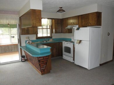 03- Kitchen