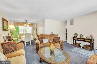 9006 Anna Dr, Clinton, MD 20735 - photo 6