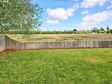 1467 Trent Ave N, Keizer, OR 97303 - photo 2