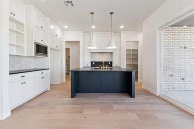 6000 Frankie Lynn Ln, Edmond, OK 73034 - photo 3