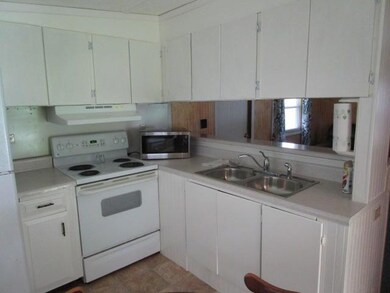 227 Cecil St, Rutledge, TN 37861 - photo 5