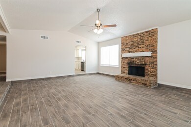 2718 Holy Cross Ln, Garland, TX 75044 - photo 3