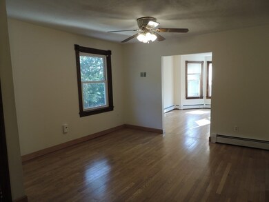 90 Willow St unit 2, Clinton, MA 01510 - photo 3