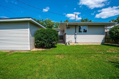 131 Minter Dr, Griffith, IN 46319 - photo 4