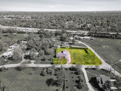 2432 Old Home Rd, Grove City, OH 43123 - photo 2