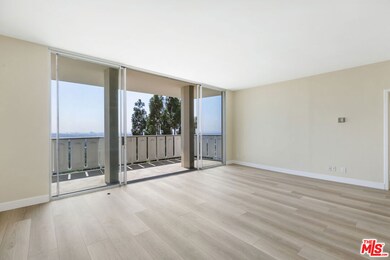 Los Feliz Towers West unit 1005, Los Angeles, CA 90027 - photo 4