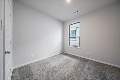 111 Tejas Village Pkwy, Beasley, TX 77417 - photo 5