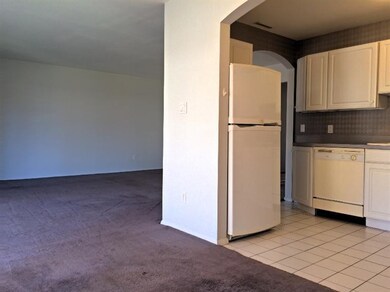 914 Birch Tree Ln, Michigan City, IN 46360 - photo 4