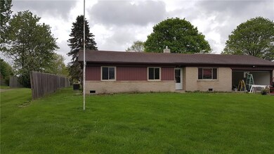 105 E Maple St, Roachdale, IN 46172 - photo 2