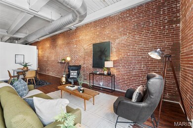 Knickerbocker Lofts unit 301, Saint Louis, MO 63103 - photo 6