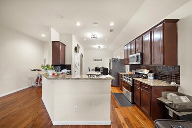 27503 Briscoe Park Ct, Fulshear, TX 77441 - photo 7