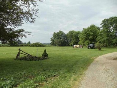 7335 State Route 56 E, Circleville, OH 43113 - photo 3