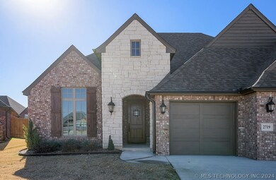 2719 E Portland Place, Broken Arrow, OK 74014 - photo 2