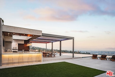 1460 Laurel Way, Beverly Hills, CA 90210 - photo 5