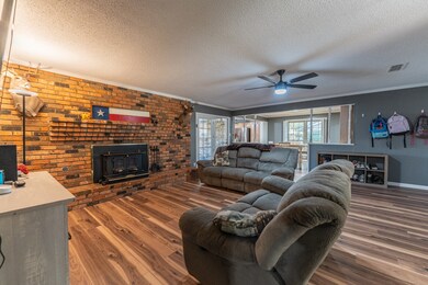 417 Merrell Dr, Sulphur Springs, TX 75482 - photo 5