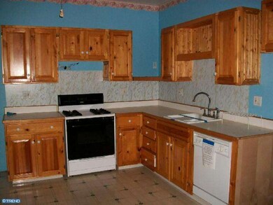 4517 Mercer St, Philadelphia, PA 19137 - photo 2