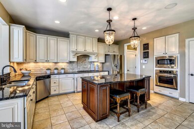 40621 Banshee Dr, Leesburg, VA 20175 - photo 5