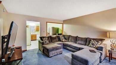 916 Williams Rd unit 3, Colchester, VT 05446 - photo 2