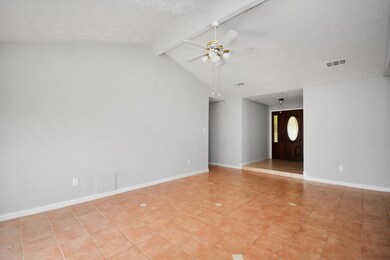 8346 Sorrel Dr, Houston, TX 77064 - photo 4