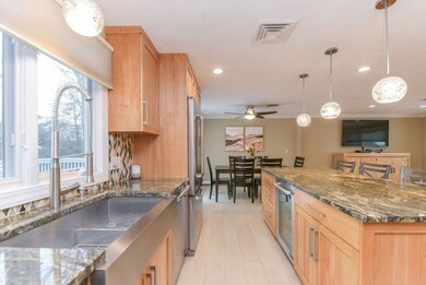 10 Squire Ct, East Walpole, MA 02032 - photo 7