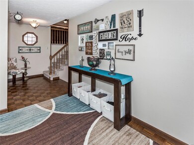 1977 Mapleleaf Dr, Collinsville, IL 62234 - photo 3