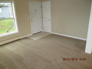 139 Crescent St, Rutland, VT 05701 - photo 4