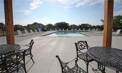 6050 Redbud St, Shawnee, KS 66218 - photo 2