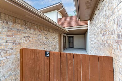 15 Cedar Ln, Bedford, TX 76021 - photo 4