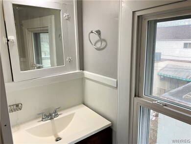 268 Oliver St, North Tonawanda, NY 14120 - photo 5