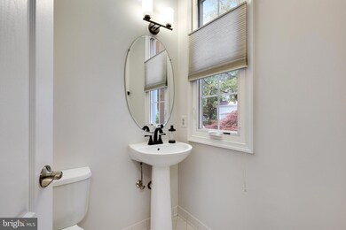 2907 Langholm Place, Vienna, VA 22181 - photo 7