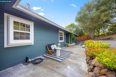 110 Twin Peaks Dr, Walnut Creek, CA 94595 - photo 6