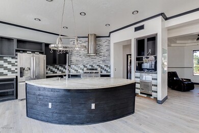 1557 N Robin Ln, Mesa, AZ 85213 - photo 4