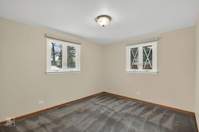 17954 W Big Oaks Rd, Grayslake, IL 60030 - photo 5