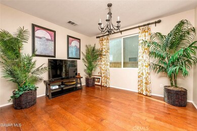 2158 Cypress St, Lancaster, CA 93535 - photo 4