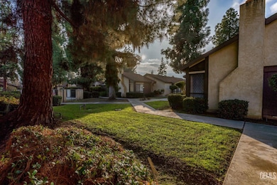 600 New Stine Rd unit 8, Bakersfield, CA 93309 - photo 4