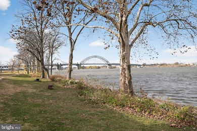 5409 Riverfront Dr unit 5409, Palmyra, NJ 08065 - photo 3