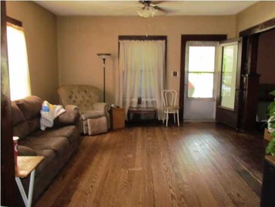 high ceilings, many built-ins and lots of characte