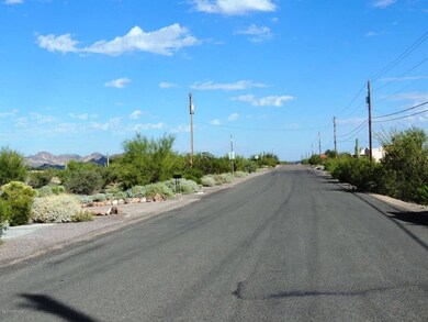 Street View to the North