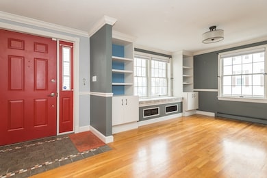 215 W 8th St, Boston, MA 02127 - photo 4