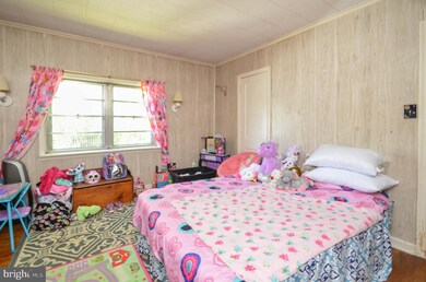 1108 Colmar Ave, Easton, PA 18045 - photo 7