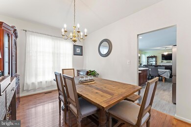 6936 Versaille Dr, Fredericksburg, VA 22407 - photo 7